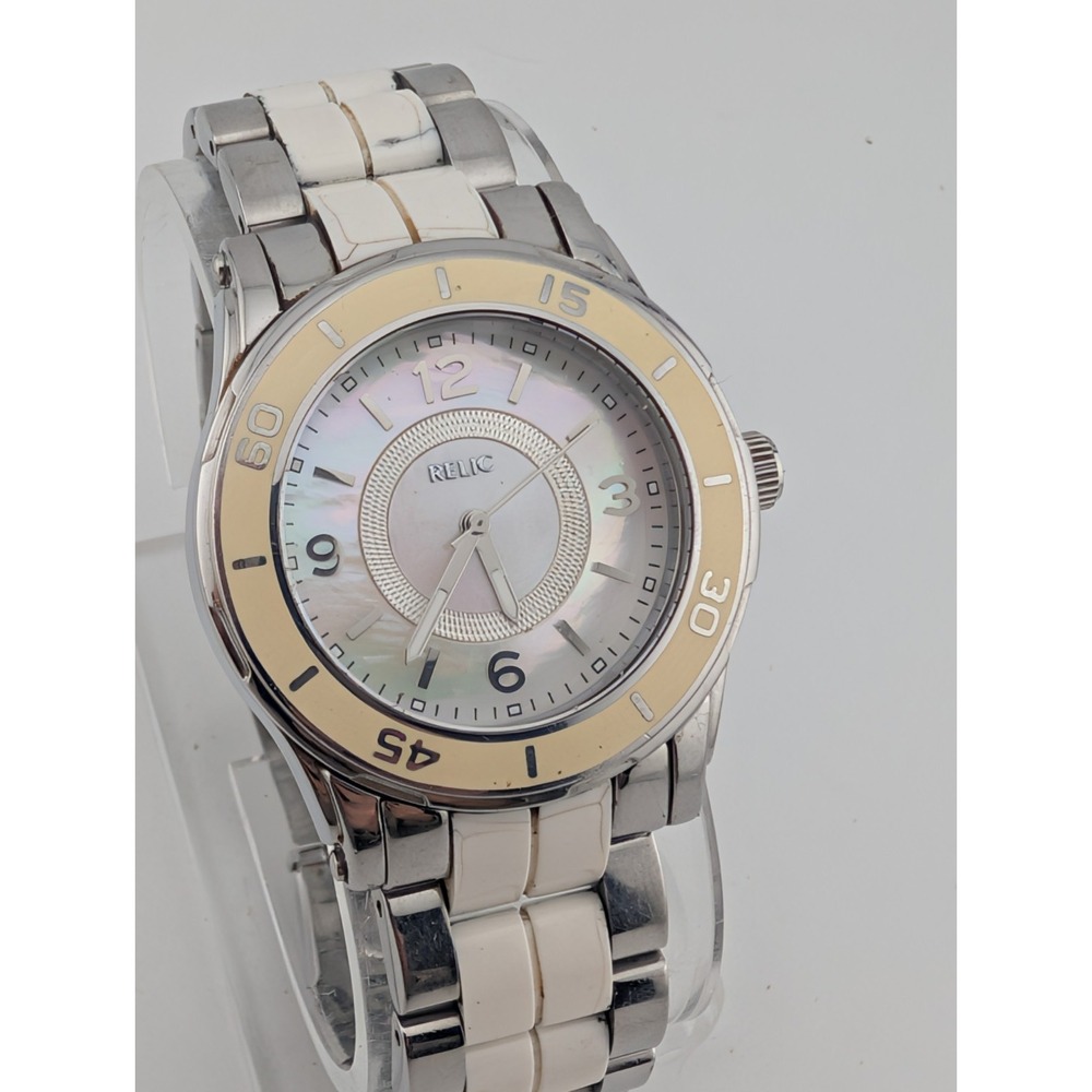 Relic ZR11883 Women's Watch MOP Dial 34mm Silver Tone 6.25" Band- New Battery